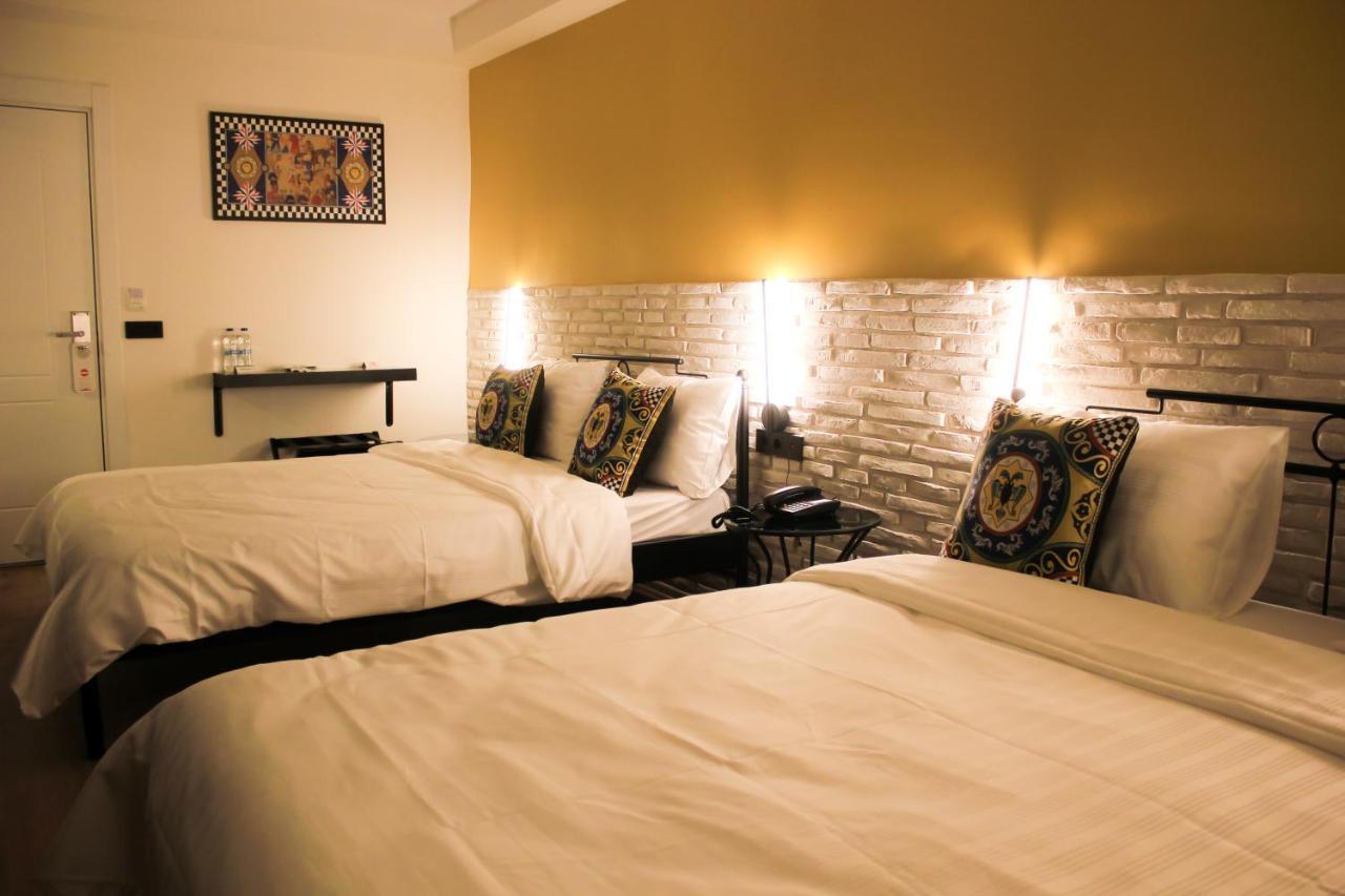 Think Hotel Konya Bagian luar foto